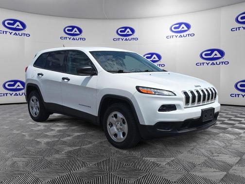 2017 Jeep Cherokee Sport