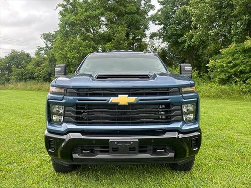 2025 Chevrolet Silverado 2500 Custom
