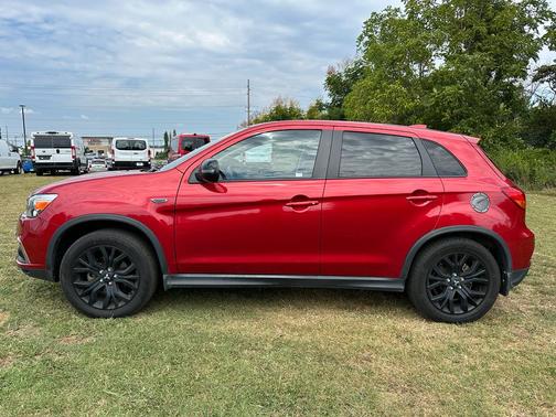 2018 Mitsubishi Outlander Sport 2.0 LE
