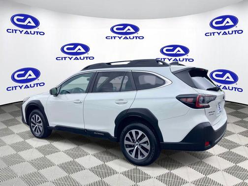 Crystal White Pearl 2024 Subaru Outback Premium