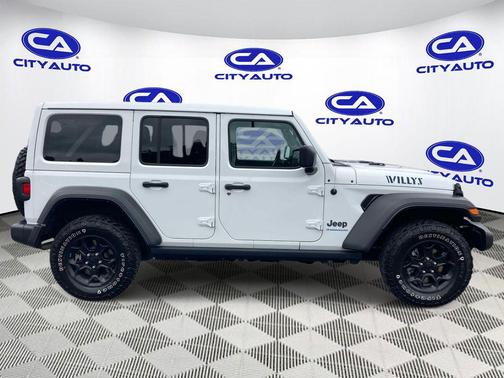 Bright White Clearcoat 2023 Jeep Wrangler 4xe Willys
