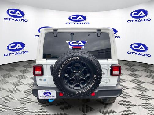 Bright White Clearcoat 2023 Jeep Wrangler 4xe Willys