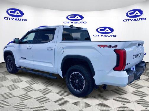 White 2022 Toyota Tundra SR5