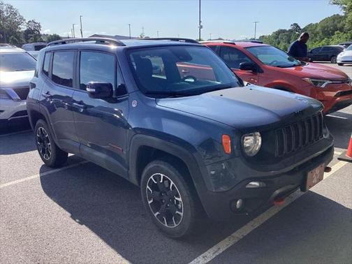 2023 Jeep Renegade Trailhawk
