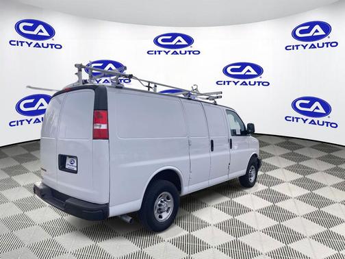 2021 Chevrolet Express 2500 RWD 2500 Regular Wheelbase WT