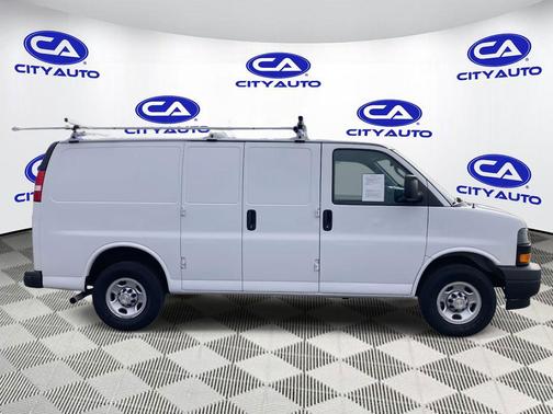 2021 Chevrolet Express 2500 RWD 2500 Regular Wheelbase WT
