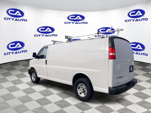 2021 Chevrolet Express 2500 RWD 2500 Regular Wheelbase WT