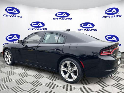 2018 Dodge Charger SXT Plus