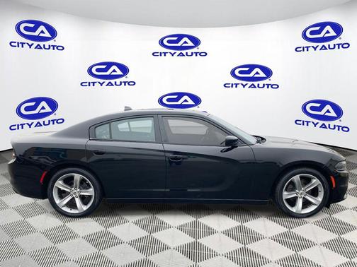 2018 Dodge Charger SXT Plus