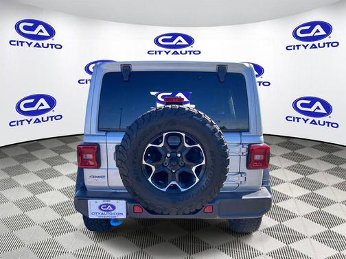 Silver Zynith Clearcoat 2023 Jeep Wrangler 4xe Rubicon