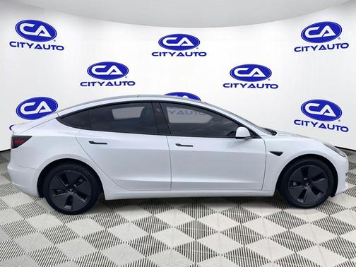 2023 Tesla Model 3 Standard Range