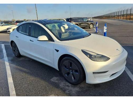 2023 Tesla Model 3 Standard Range
