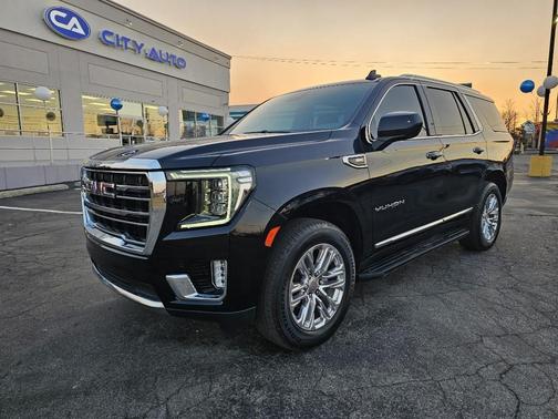 2023 GMC Yukon SLT