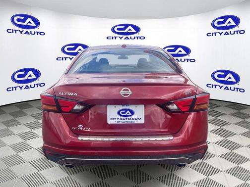 2020 Nissan Altima SR FWD