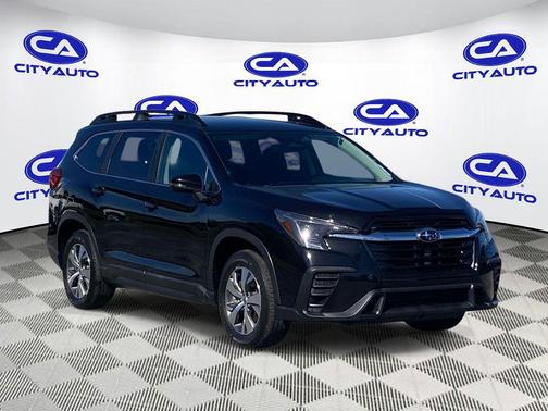 Crystal Black Silica 2023 Subaru Ascent Premium 7-Passenger
