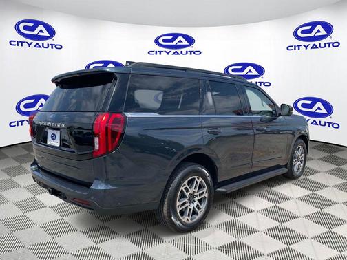 Stone Blue Metallic 2025 Ford Expedition Active