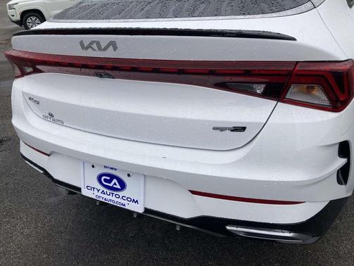 2022 Kia K5 GT-Line