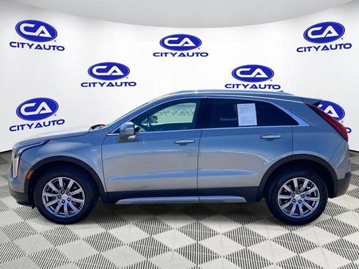 2023 Cadillac XT4 Premium Luxury