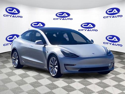 2018 Tesla Model 3 Long Range