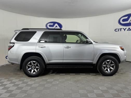 2021 Toyota 4Runner TRD Off Road
