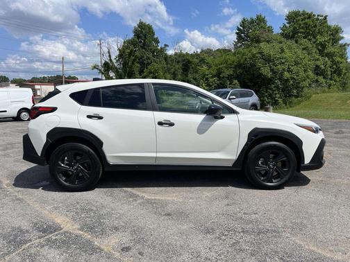 Crystal White Pearl 2024 Subaru Crosstrek Base