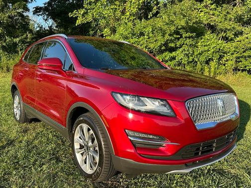 2019 Lincoln MKC Select