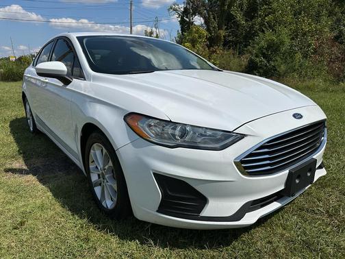 2020 Ford Fusion Hybrid SE