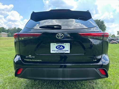 2021 Toyota Highlander LE