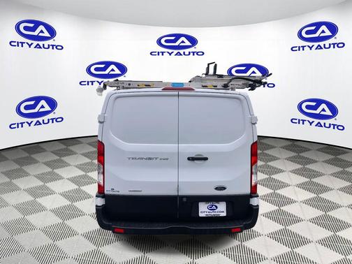 2020 Ford Transit-250 Base