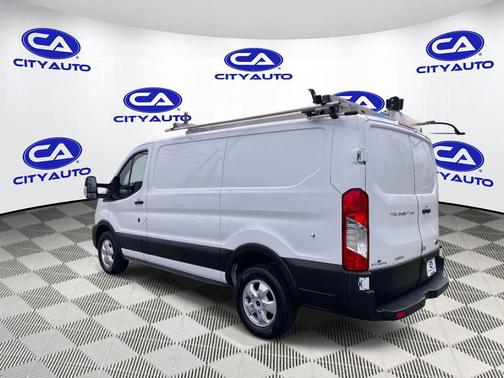 2020 Ford Transit-250 Base