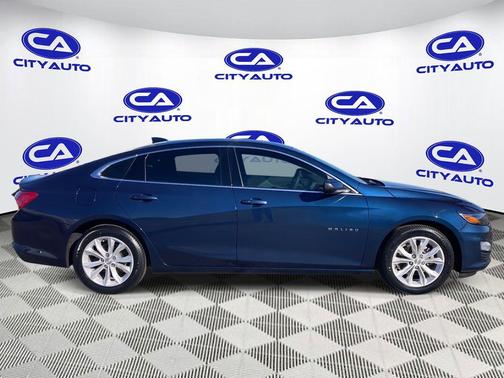 2022 Chevrolet Malibu FWD LT