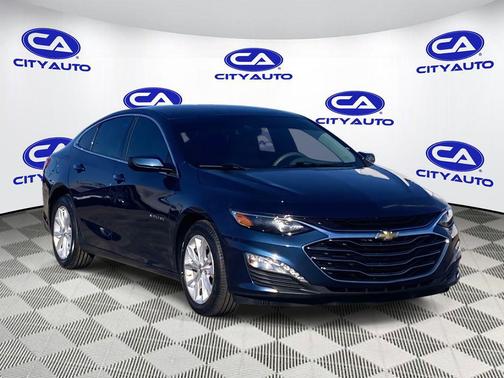 2022 Chevrolet Malibu FWD LT