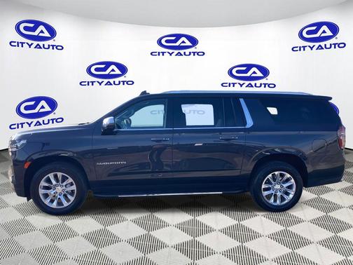 2023 Chevrolet Suburban Premier