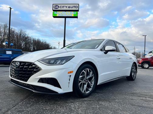 2021 Hyundai SONATA SEL