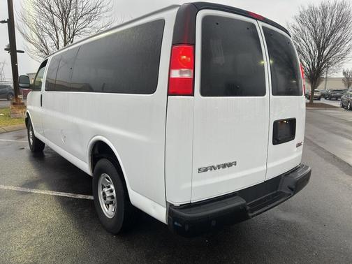 2023 GMC Savana 3500 RWD 3500 Extended Wheelbase LS