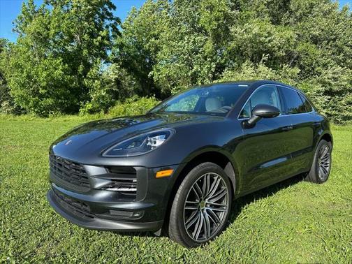 2021 Porsche Macan Base