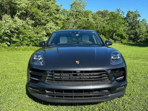 2021 Porsche Macan Base