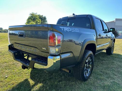 2022 Toyota Tacoma TRD Off Road