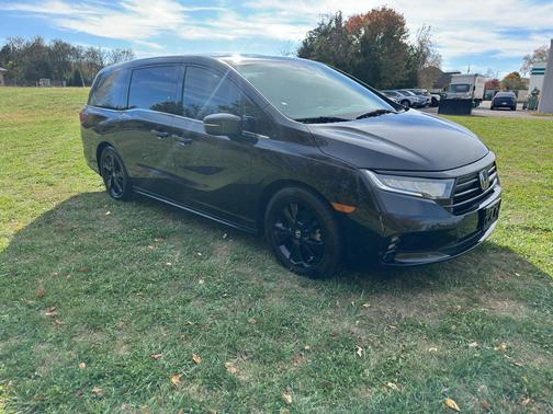2023 Honda Odyssey Sport