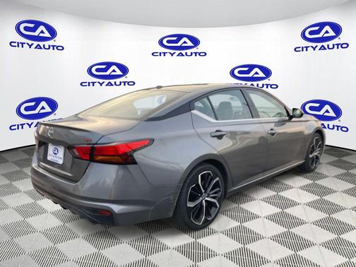 2023 Nissan Altima SR FWD