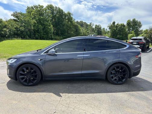 Solid Black 2018 Tesla Model X 100D