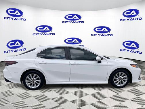 Ice Cap 2023 Toyota Camry LE