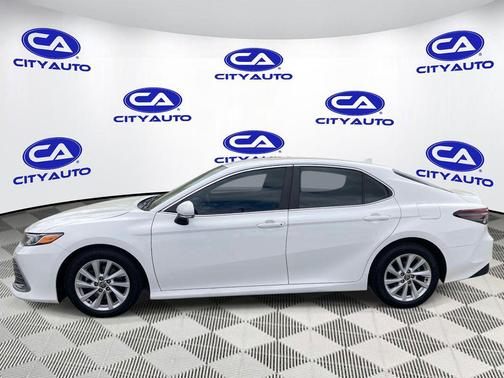 Ice Cap 2023 Toyota Camry LE