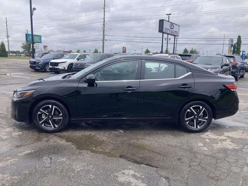 Super Black 2025 Nissan Sentra SV