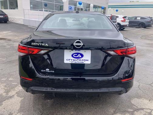 Super Black 2025 Nissan Sentra SV