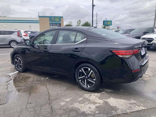 Super Black 2025 Nissan Sentra SV
