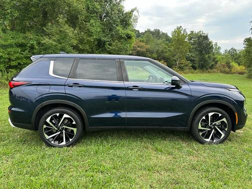 2023 Mitsubishi Outlander SE 2.5 S-AWC