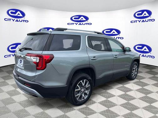 Sterling Metallic 2023 GMC Acadia FWD SLT
