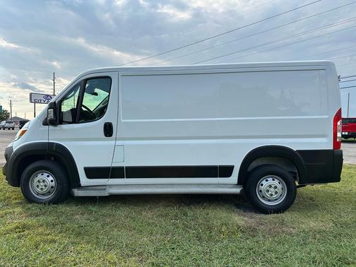 2023 RAM ProMaster 2500 Base