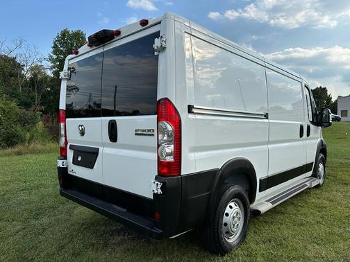 2023 RAM ProMaster 2500 Base